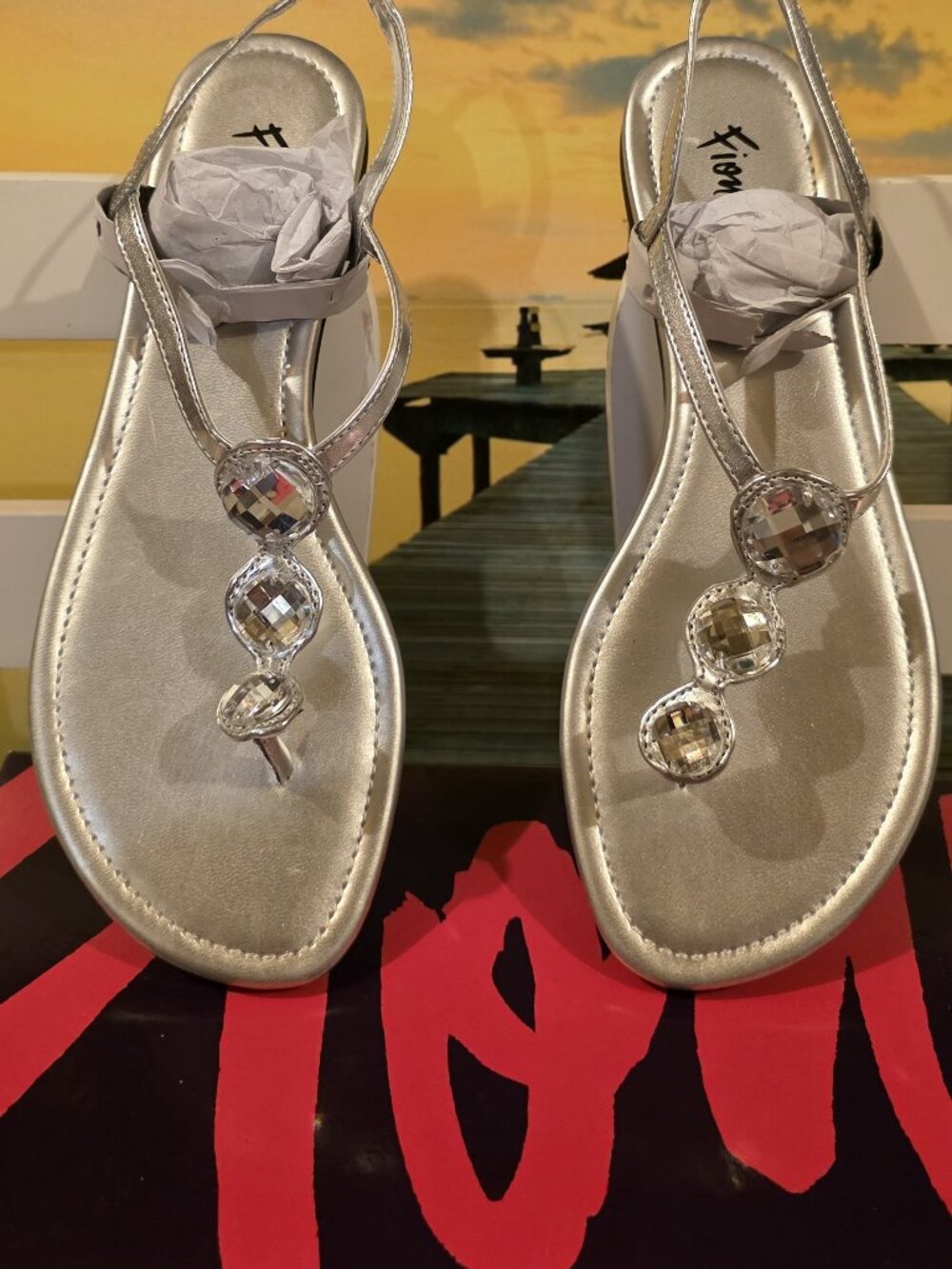 NEW Fioni Women's Present Flat Slingback Sandals - Silver Rhinestone - Size 6.5